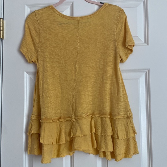 Altar’d State Ruffled Top - Picture 4 of 4